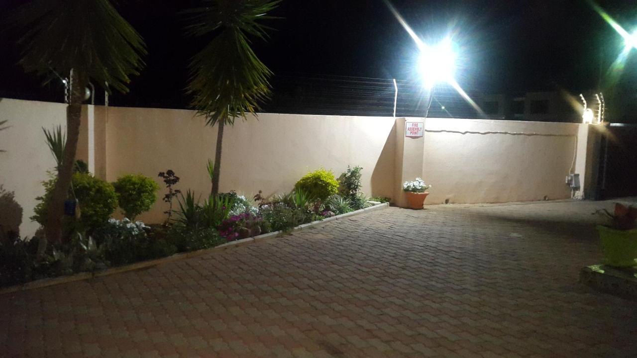 Tintech Bed & Breakfast فرانسیستوون المظهر الخارجي الصورة
